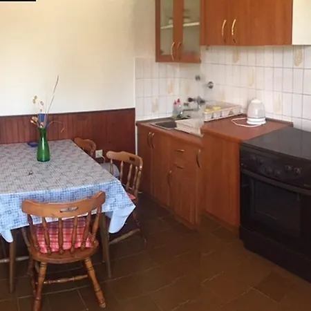 Bili * Starigrad Paklenica